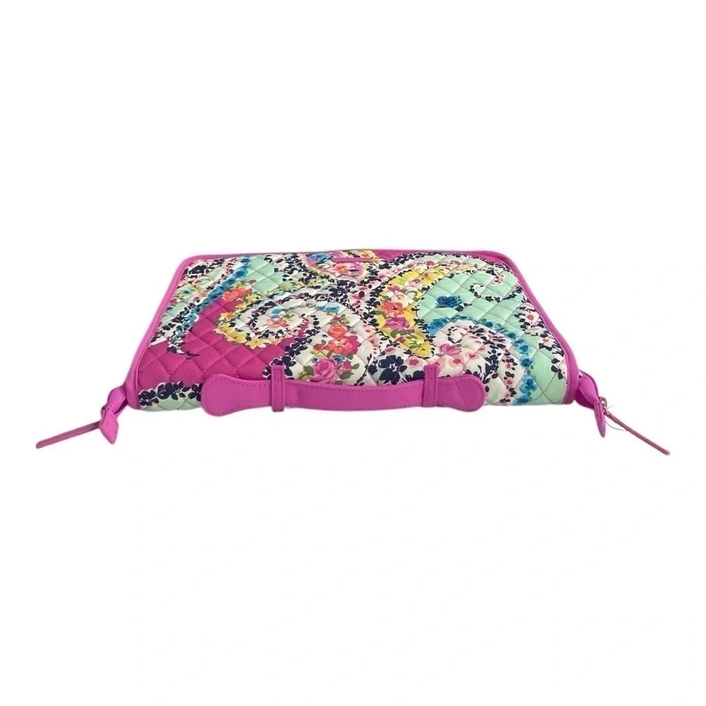 Vera Bradley WILDFLOWER PAISLEY VBI17 Hanging Travel Toiletries Case NWOT